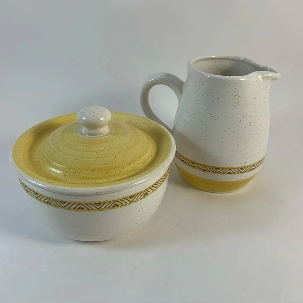Vintage 1960s Franciscan Earthenware Hacienda Gold Sugar Creamer Set